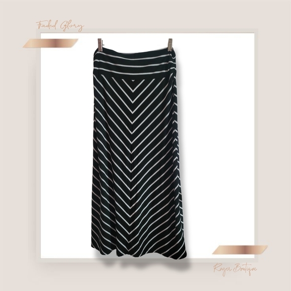 🌿Vintage Faded Glory Black & White Striped Maxi Skirt - Women’s Medium - Picture 3 of 10